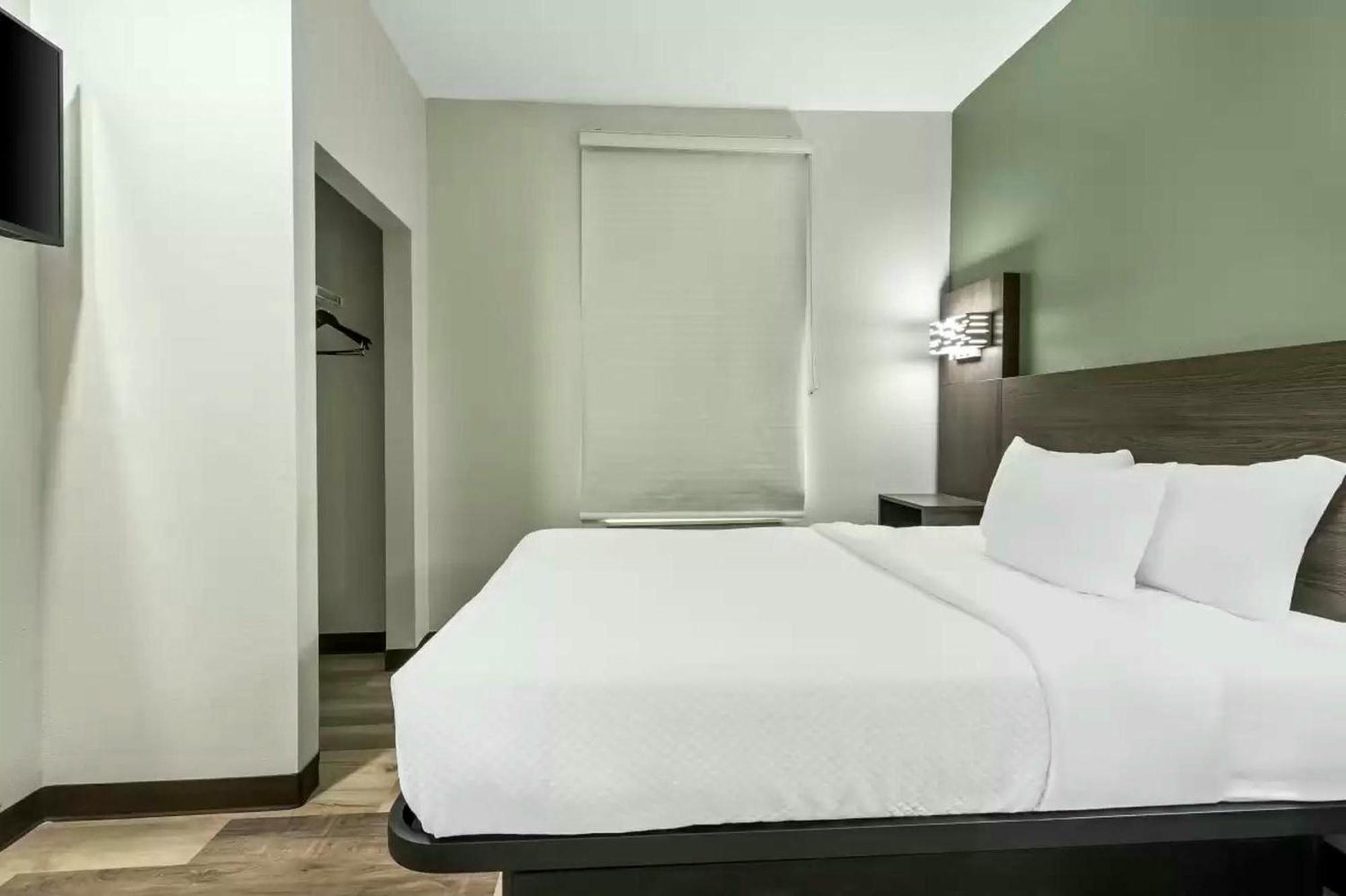 Quality Inn & Suites Columbia Harbison Εξωτερικό φωτογραφία