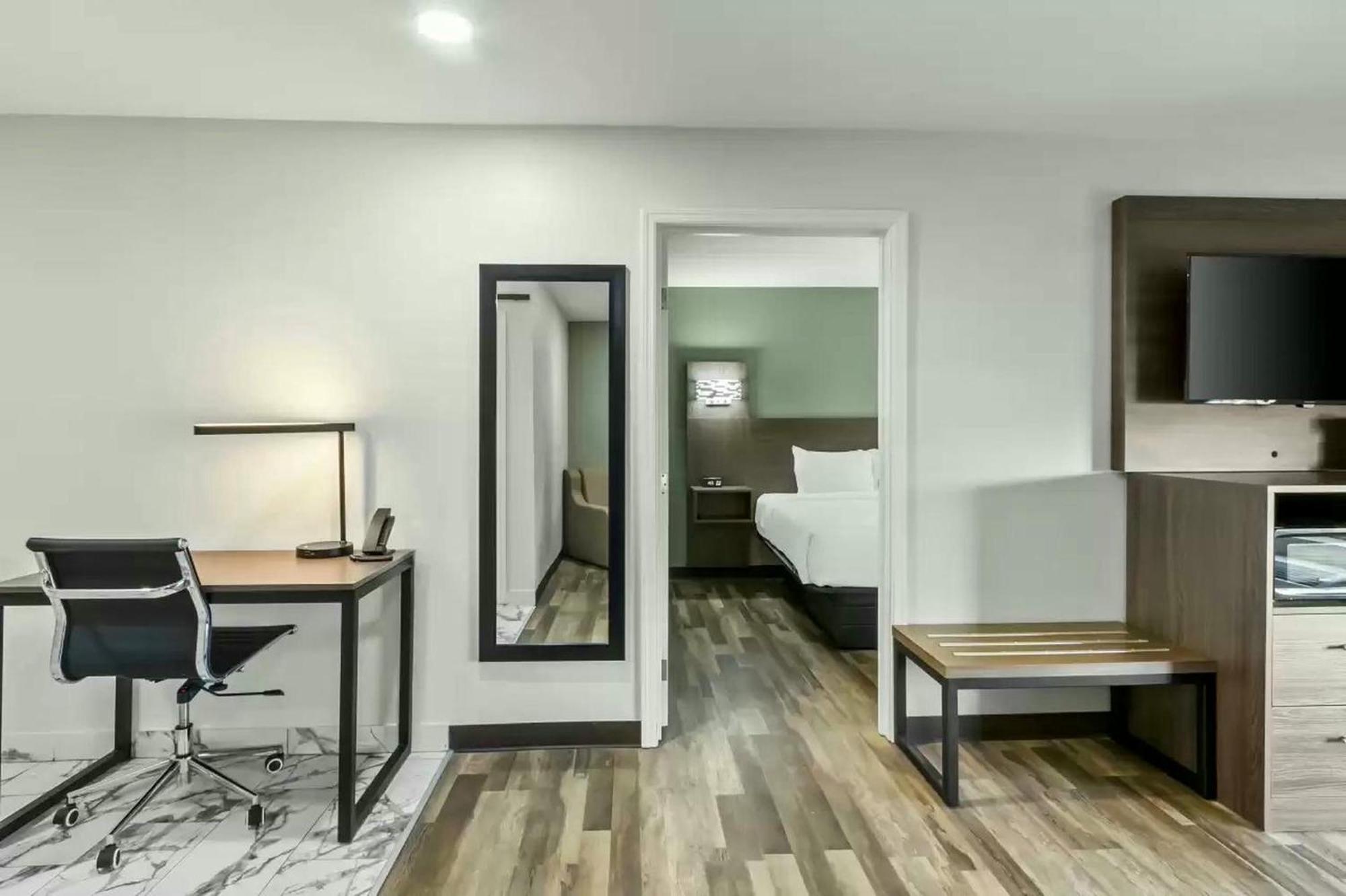 Quality Inn & Suites Columbia Harbison Εξωτερικό φωτογραφία