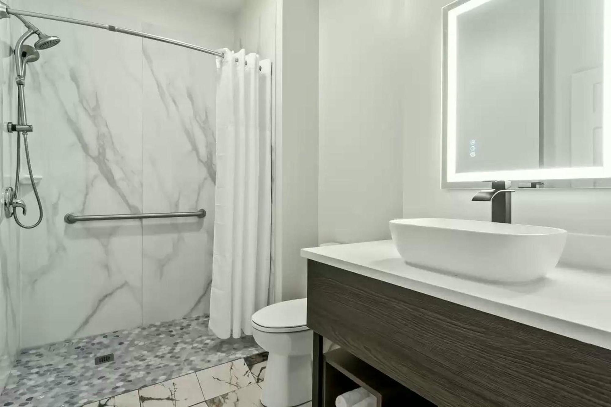 Quality Inn & Suites Columbia Harbison Εξωτερικό φωτογραφία