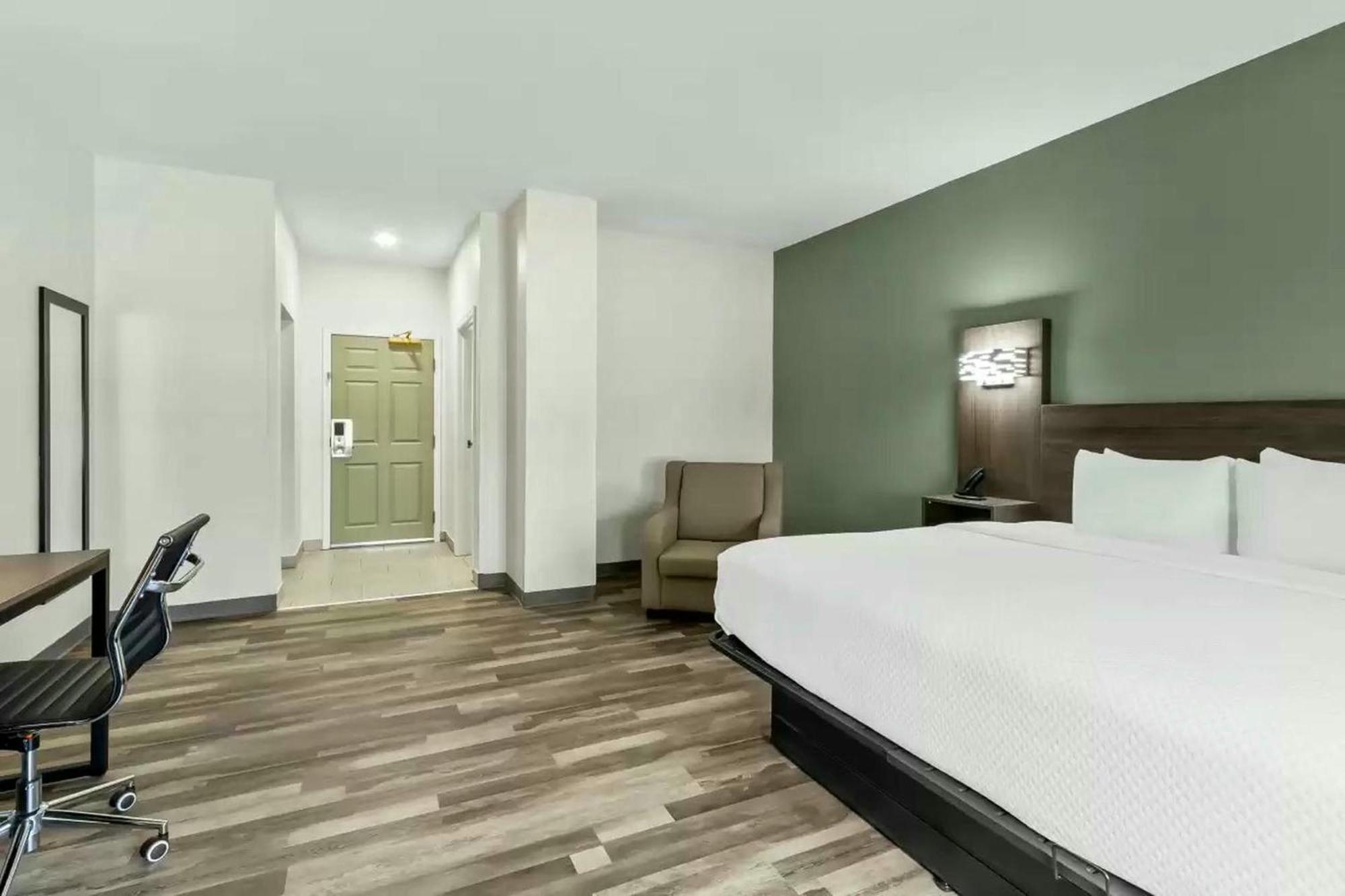 Quality Inn & Suites Columbia Harbison Εξωτερικό φωτογραφία
