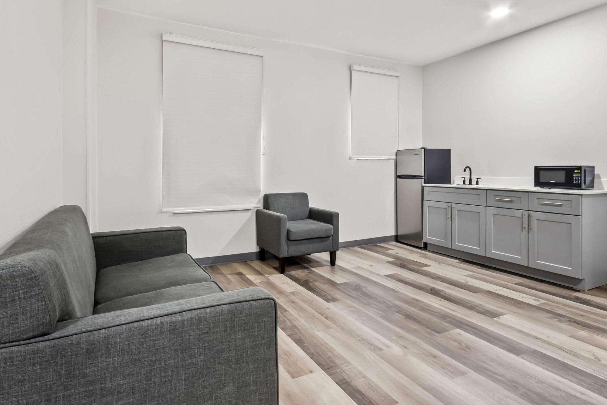 Quality Inn & Suites Columbia Harbison Εξωτερικό φωτογραφία