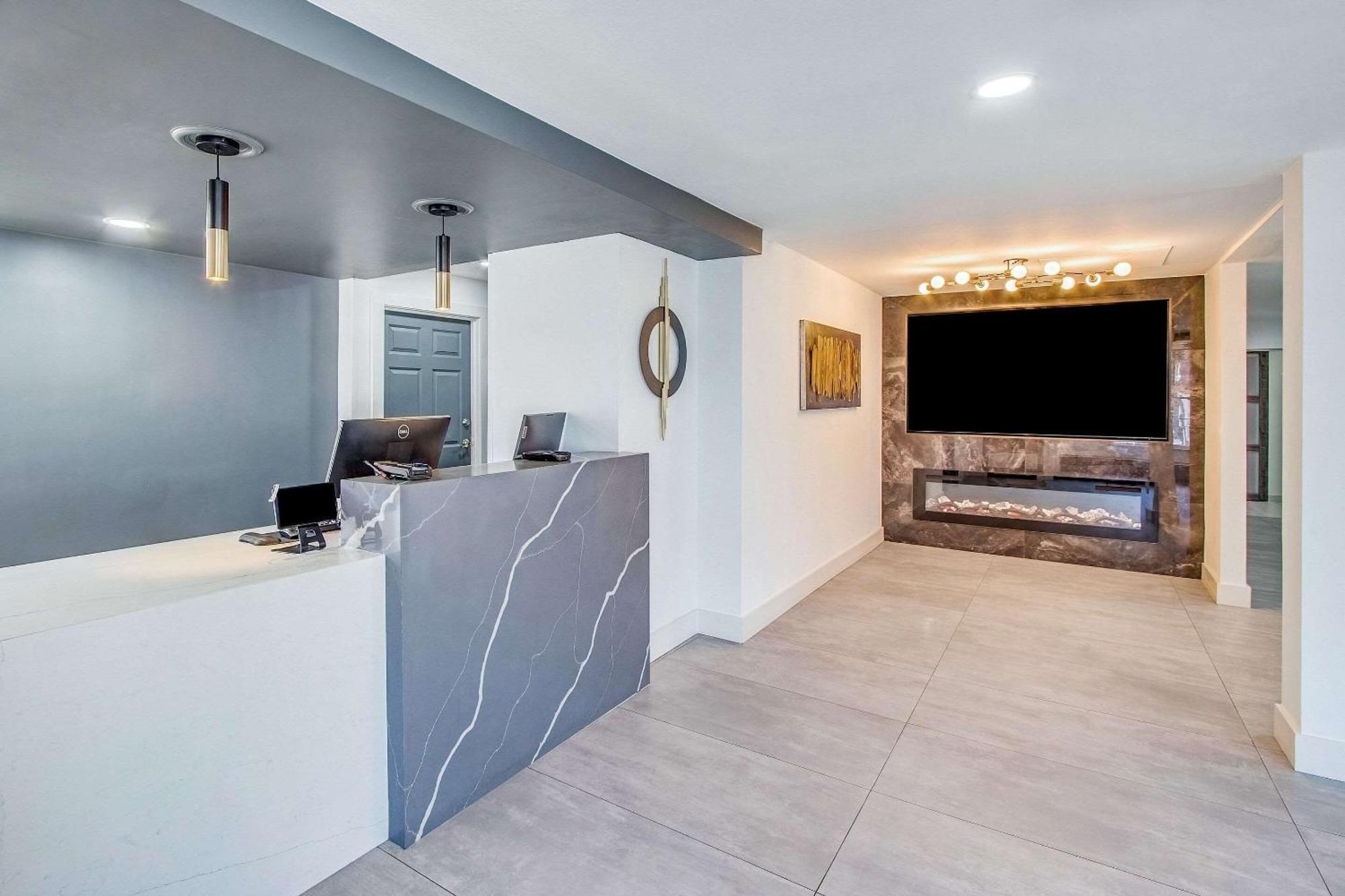 Quality Inn & Suites Columbia Harbison Εξωτερικό φωτογραφία